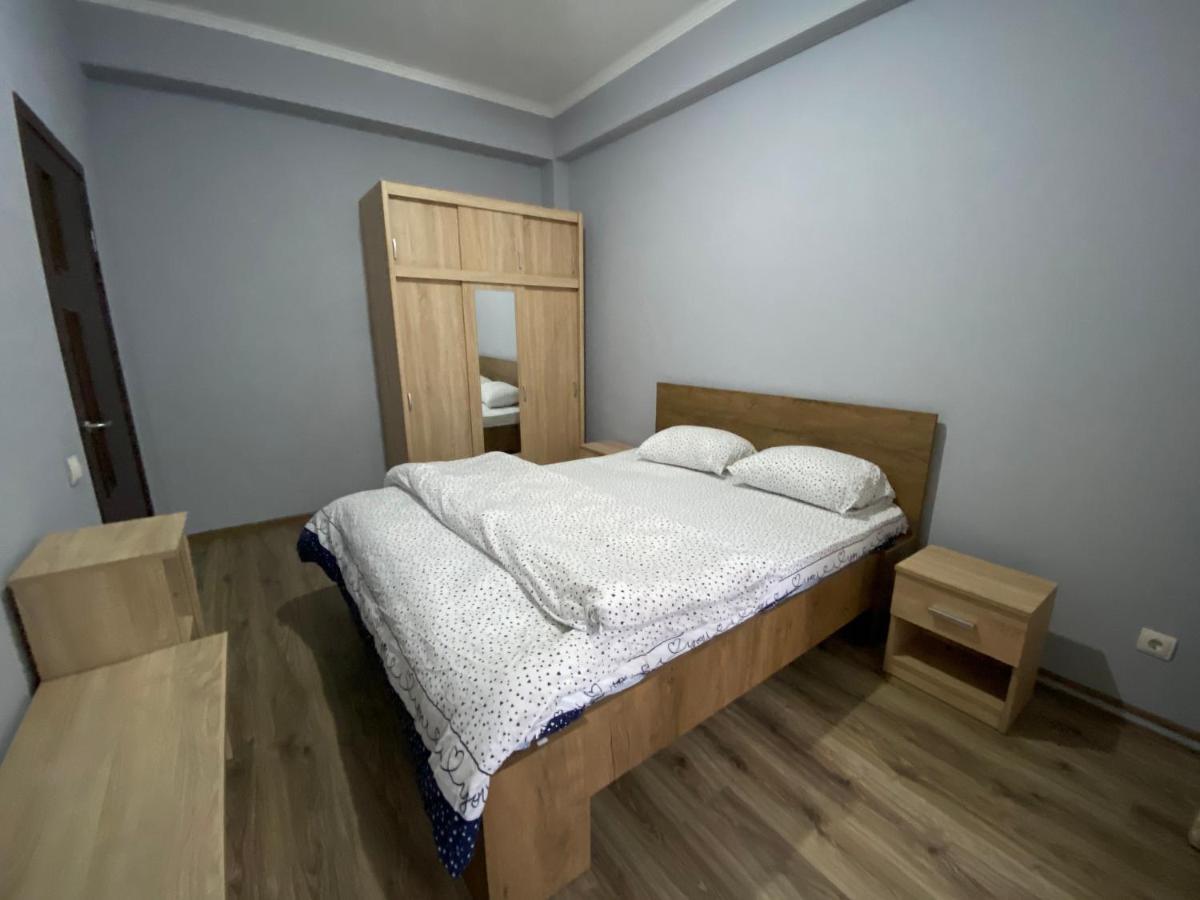 Sky House Central Apartment Kisinyov Kültér fotó
