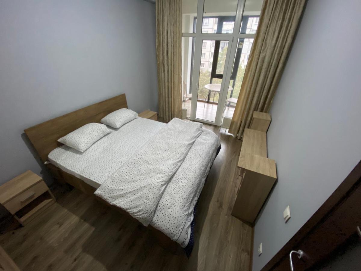 Sky House Central Apartment Kisinyov Kültér fotó
