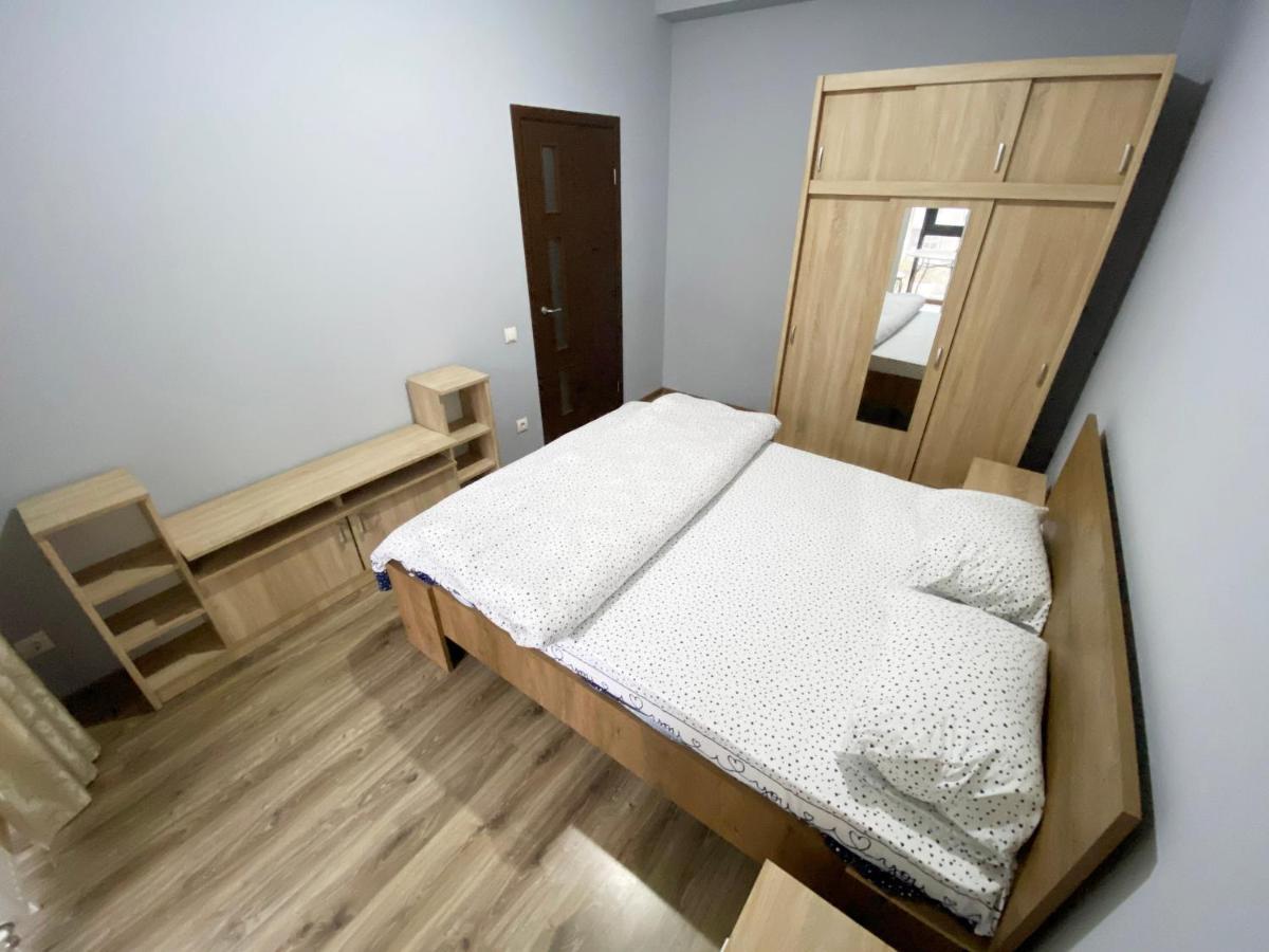 Sky House Central Apartment Kisinyov Kültér fotó
